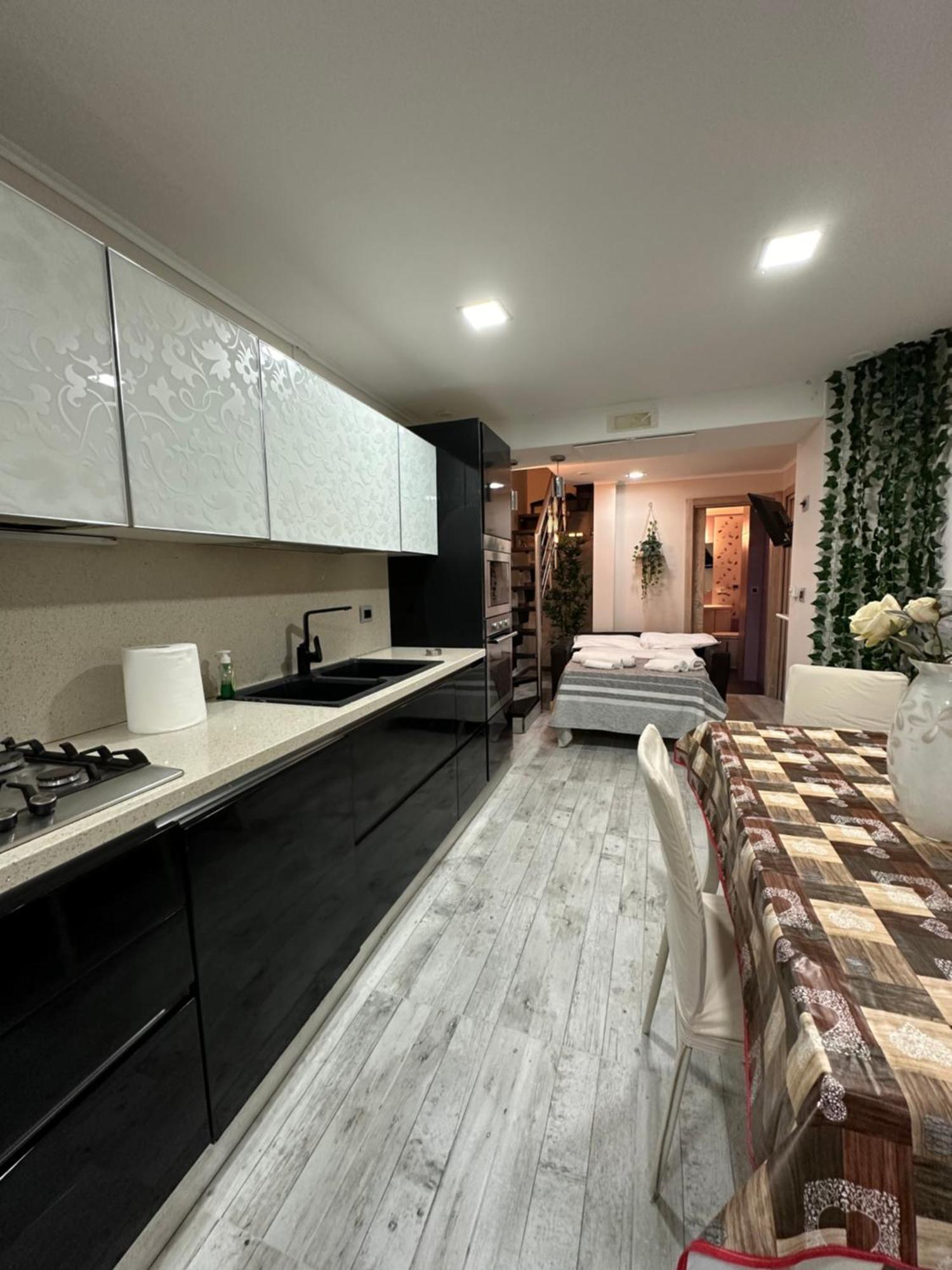 Fox Holiday Home In The Port Napoli Exterior foto